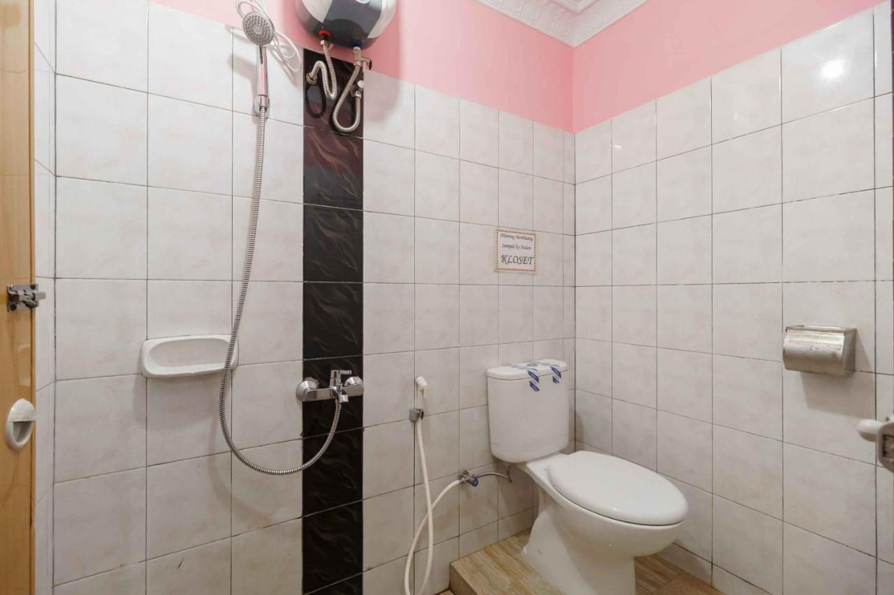 Reddoorz Plus @ Jalan Gatot Subroto Medan Sunggal Eksteriør bilde
